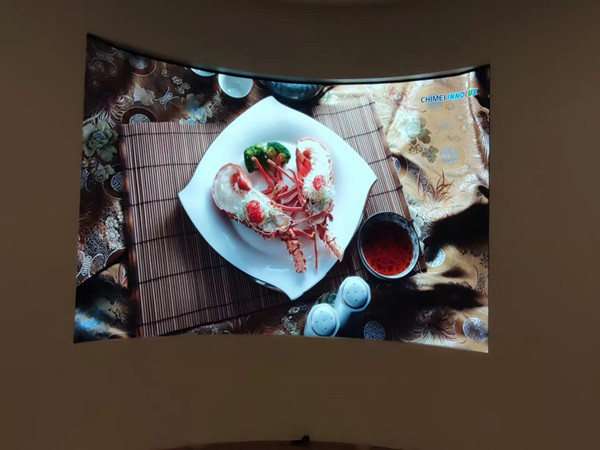 珲春室内P2.5弧形LED屏